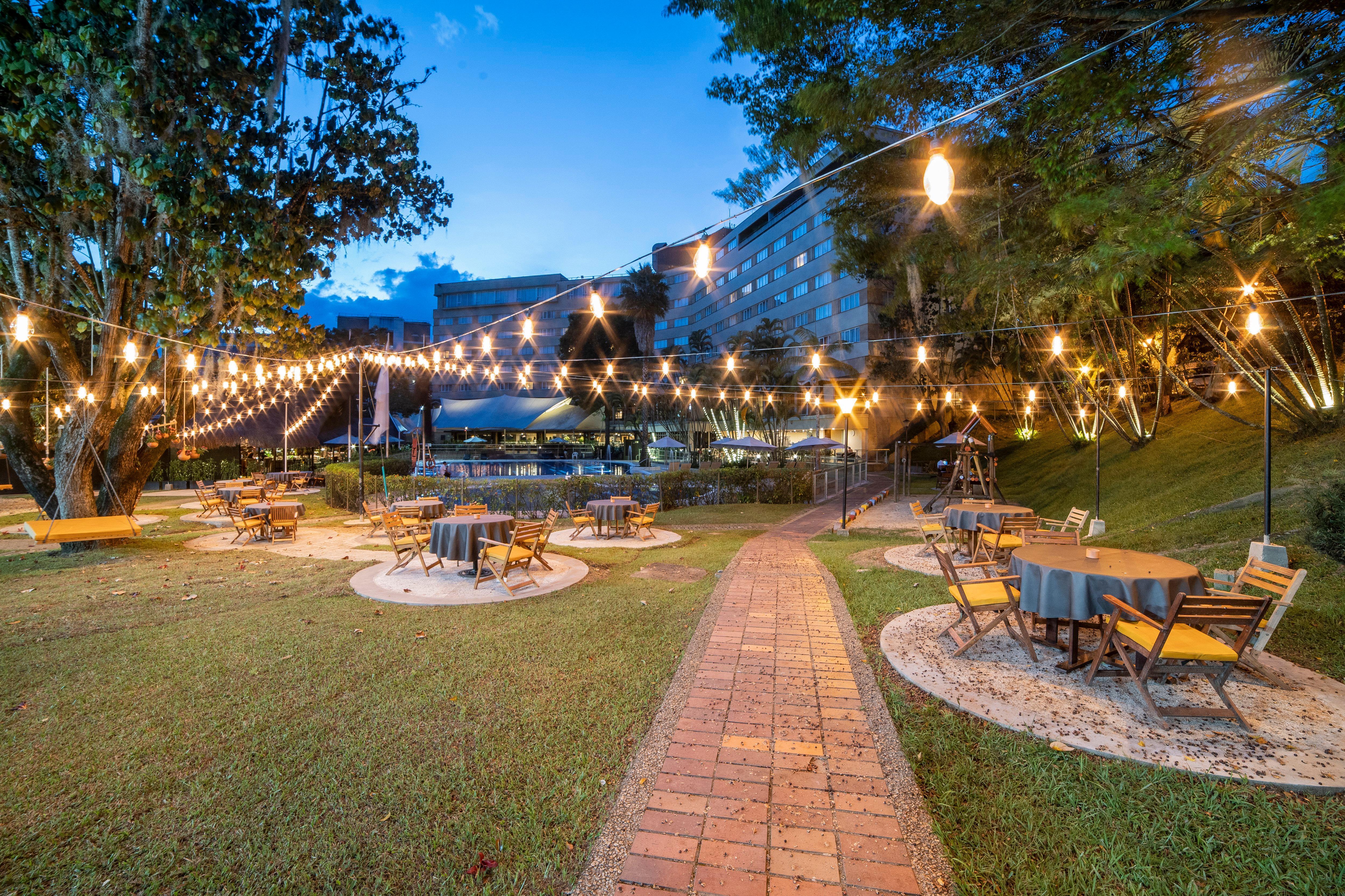 Intercontinental Medellin - Movich By Ihg Otel Dış mekan fotoğraf