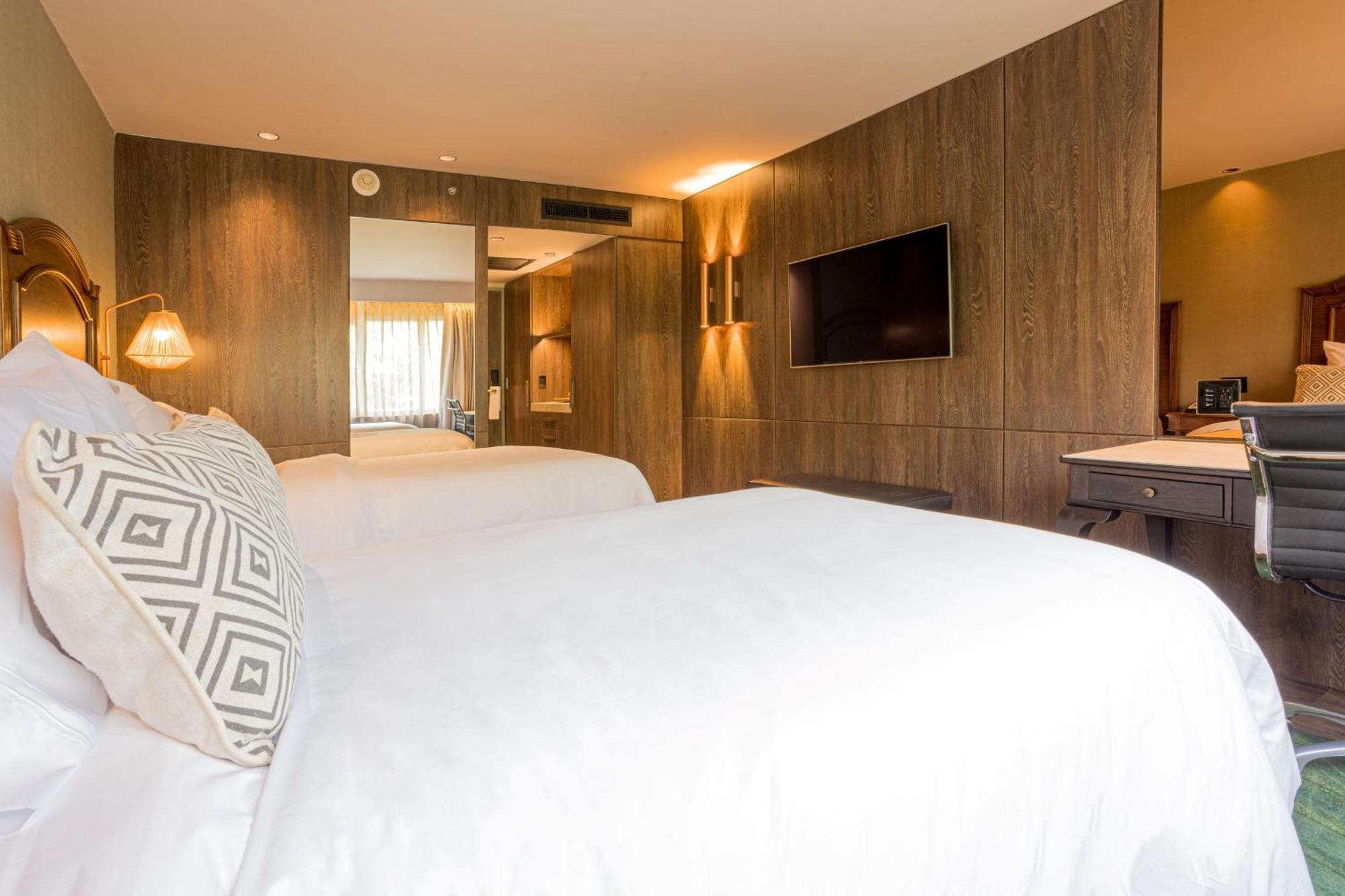 Intercontinental Medellin - Movich By Ihg Otel Dış mekan fotoğraf
