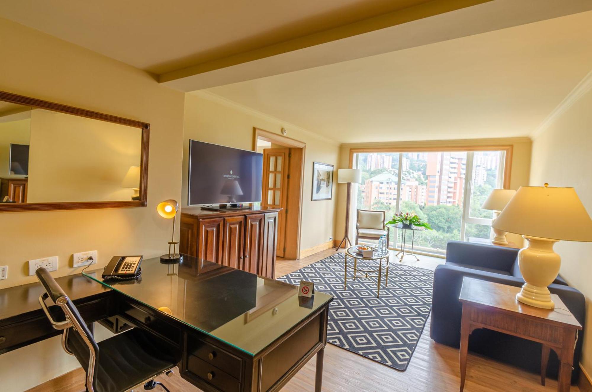 Intercontinental Medellin - Movich By Ihg Otel Dış mekan fotoğraf